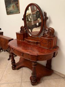 Walnut vanity table measures 122 × 60% 53 in height
