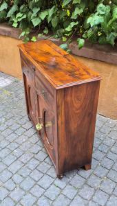 Credenza servante antigua estrecha de chapa de nogal - Foto 7