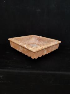 Elegante acquasantiera Veneziana, baccellata - 30 x 27 cm