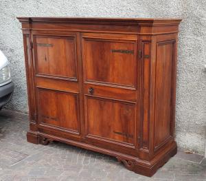 GRANDE CREDENZA A 2 ANTE