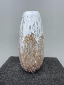  Vaso in vetro sommerso con inclusioni lattimo e marrone.Firma Murano.