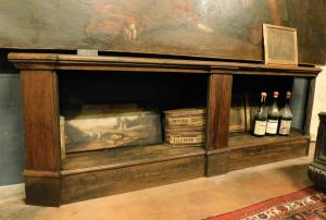 ARM208 - Walnut cupboard, 17th century, dimensions cm L 295 x D 47 x H 95