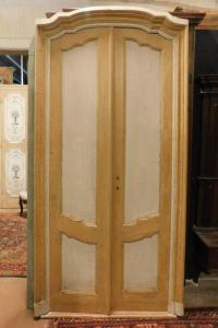 ptl397 gerundete Tür mit Rahmen; Epoche 18. Jahrhundert, Maße: 120 cm x H 235 cm max.