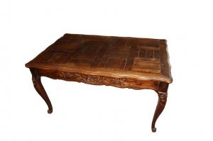 1800s extendable French Provençal oak table