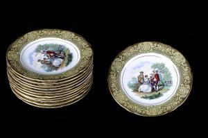 Set of 12 English decorated porcelain dessert plates from the 1800s.