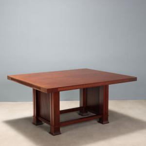 Mesa 'Husser' de Frank Lloyd Wright para Cassina