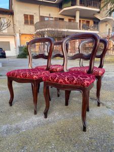 Set of 4 Perfect Louis Philippe chairs from the 1800s in Walnut wood, Italy *** €399 ***
