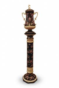 COLONNA CON VASO IN PORCELLANA INIZI XX SECOLO