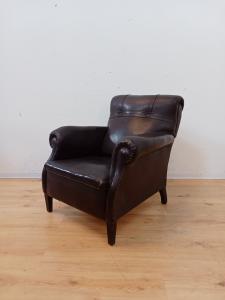 Poltrona estilo Frau - ecopiel couro. Poltrona - anos 40-50