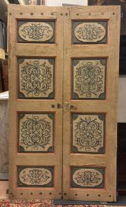 PTL702 - Porta in legno laccato con pannelli dipinti, epoca '700, misure cm L 122 x H 217