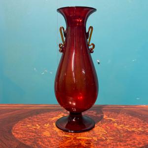 Antico vaso Murano anni 20 Rosso rubino, manifattura Vittorio Zecchin per Cappellin . H 32 