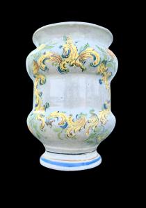 Albarello vase in polychrome majolica with plant and rocaille motifs. Giacomo Boselli manufacture. Savona.