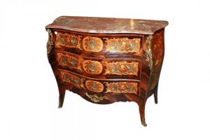 French chest of drawers from the second half of the 19th century, Louis XV style, inlaid