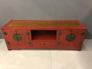Lacquered wooden sideboard with two compartments and a central open space with drawer. China