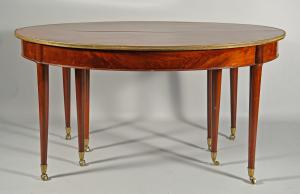Mesa de jantar extensível em mogno do período Diretório, França, início do século XIX