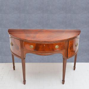 English half-moon writing desk veneered in mahogany feathers, 19th century