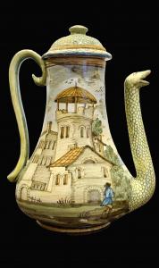 Kaffeekanne aus Majolika, dekoriert mit Architekturen, Landschaft und Figuren. Burgen der Abruzzen.