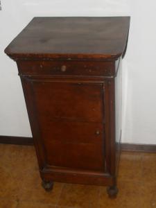 Nachttisch Luigi Filippo