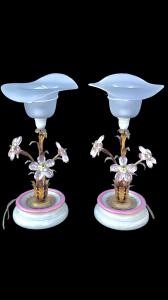 Pair of gilded brass lamps with painted wooden base and crystal flowers.