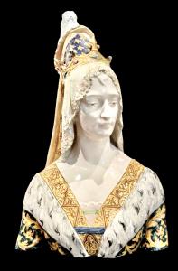 Grande busto in maiolica raffigurante dama rinascimentale.Minghetti.Bologna.