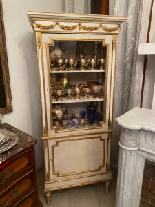 vetrinetta laccata80x42x182h