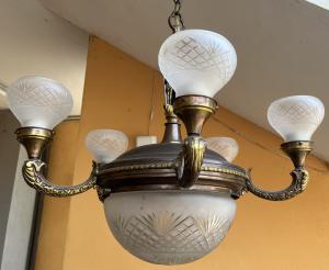 Sechsflammiger Kronleuchter (Art Deco)
