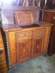 Anrichte H105x127x48