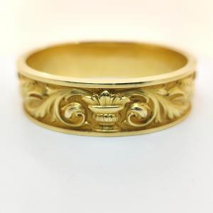 Bracciale rigido in oro 