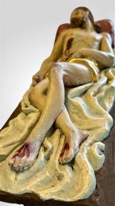 Urna devocional com Cristo Deposto em terracota policromada – século XIX - Foto 7