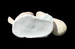 Figura di bambino ‘piano baby’ in porcellana policroma  bisquit. Manifattura Heuback,Germania. - Foto 7