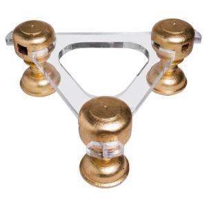 Mesa pequena em plexiglass com três bases em madeira dourada - M/281 -