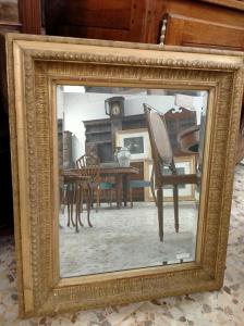 Specchiera francese del 1800 rettangolare dorata foglia oro