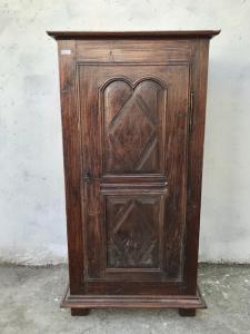 Rustic oak wardrobe with one door - Restored (work in progress) _car 1946