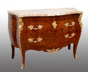 Cassettone antico Napoleone III Francese in legni esotici pregiati con piano in marmo. Periodo XIX secolo.