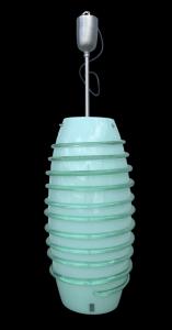Lampadario in vetro incamiciato lattimo verde con spirale esterna.Manifattura MITO.