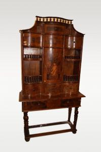 Italian Louis XIV style cabinet from the 1800s
