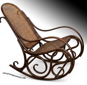 Rare Thonet model 21 rocking chair, in practical integrity. Vienna or Moravia, circa 1900.