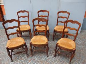 N.6 provenzalische Stühle aus Nussbaum, restauriert, frühes 20. Jh., französisch