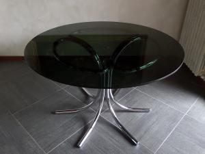 Kristalltisch