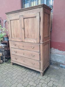 PIEMONTE 2-Door CUPBOARD