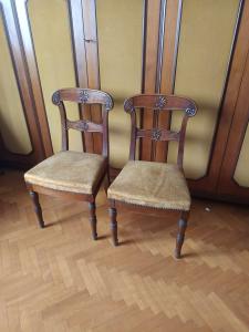 coppia sedie in noce 800