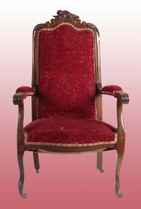 Poltrona in legno tinto noce italiano del 1800