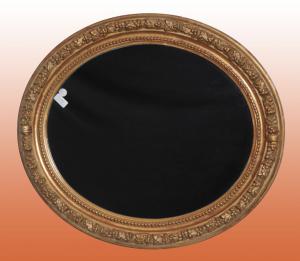 Antica specchiera ovale Francese del 1700 dorata foglia oro