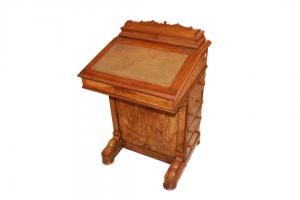 Davenport inglese del 1800 stile Vittoriano