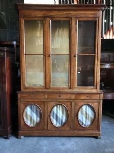 Elegant Notary's Walnut Bookcase - Restored (work in progress)_car 1276