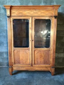 Exceptional Cherry Empire bookcase - Restored (work in progress)_car 1277