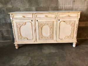 Lovely lacquered 3-door sideboard - Restored_car 1313
