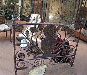 Letto genovese dipinto
